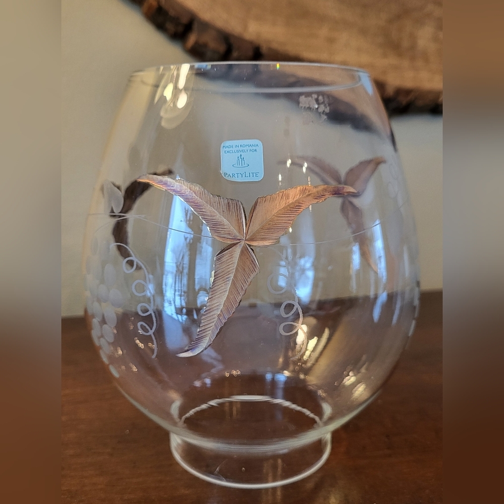 PartyLite Glass Shade Globe Hurricane Tuscany Grapes Etched Gold Leaf Retired